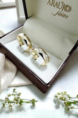 Aliança de casamento em ouro 18K 750 Enlace e Diamantes